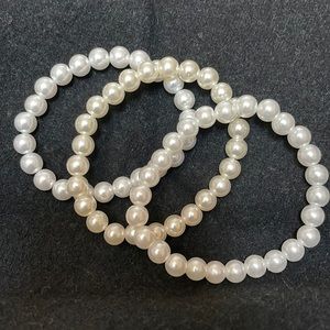 Stretchy Pearl bracelets set of 3